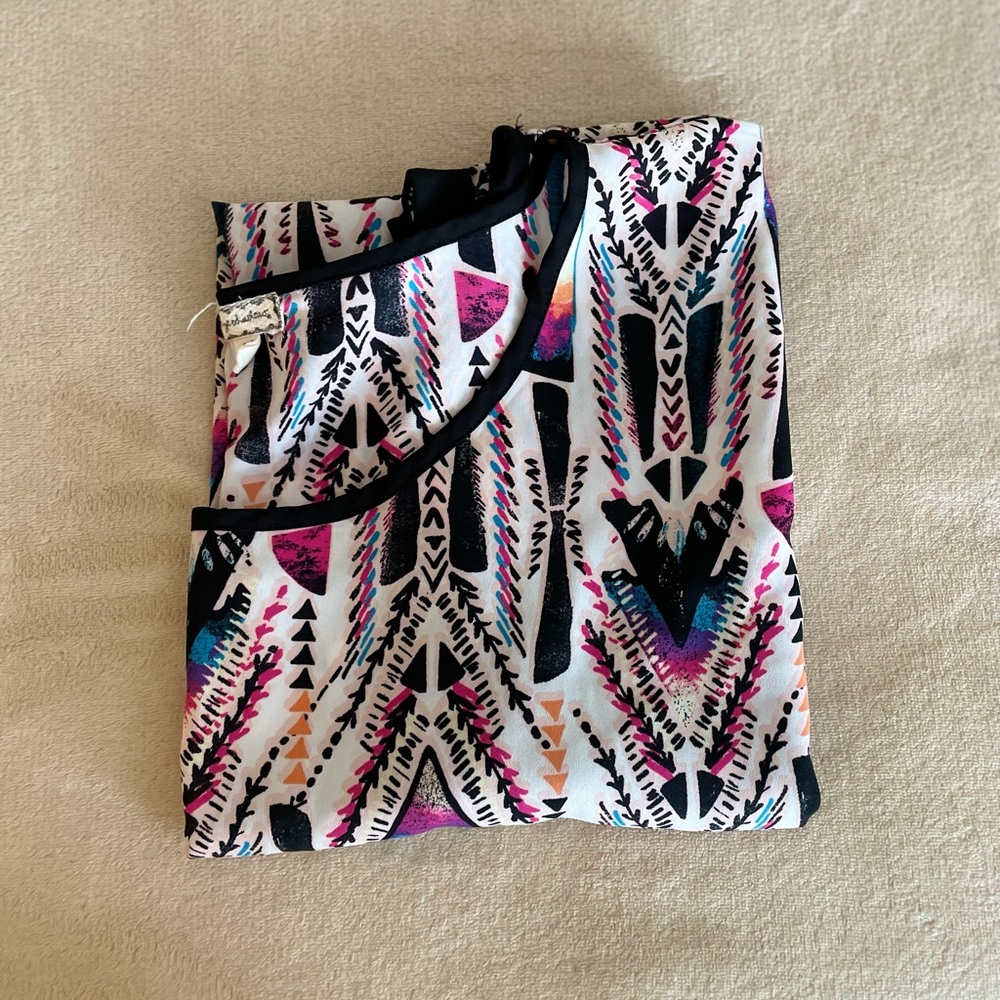 Eyeshadow Scoop Neck Multicolor Blouse - Size 2X - Picture 12 of 13